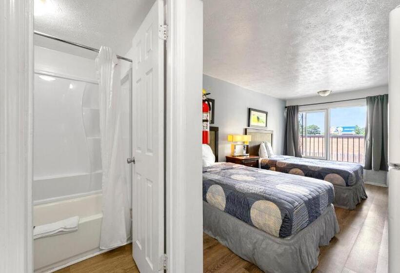 هتل Budgetel Inn And Suites