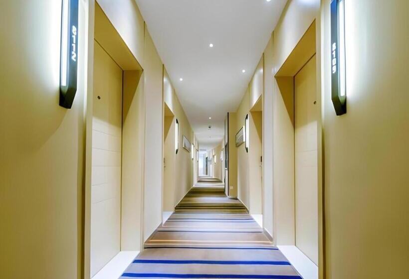 هتل City Comfort Inn Chongqing Shapingba Sanxia Square