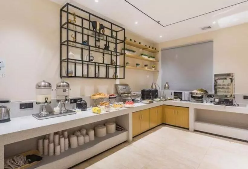 Hotelli City Comfort Inn Huizhou Chenjiang Tongqiao