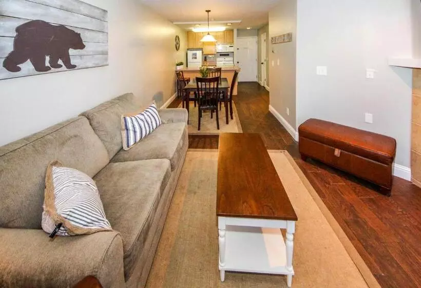 ホテル Harbor Village Pool Building Condo 107