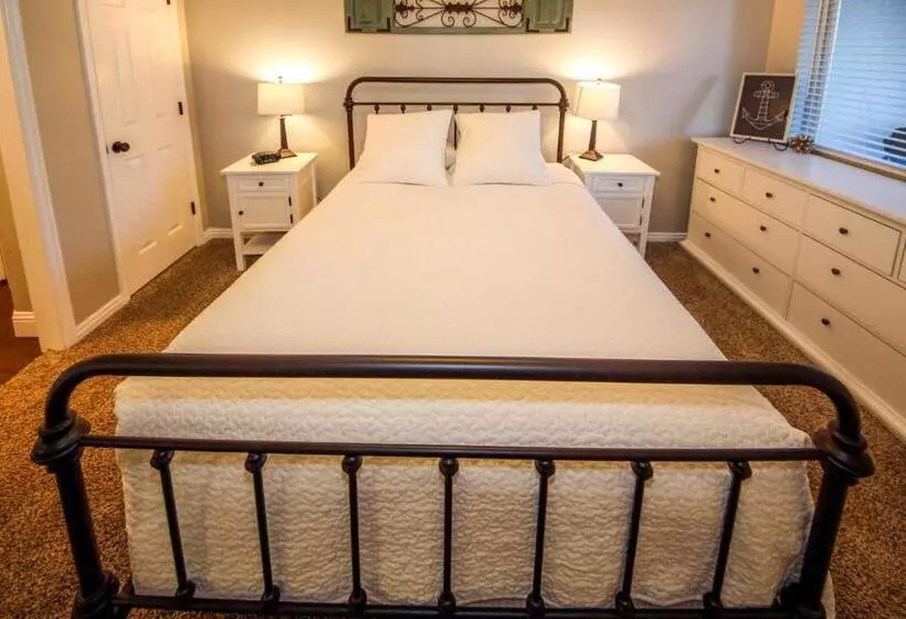 ホテル Harbor Village Pool Building Condo 107
