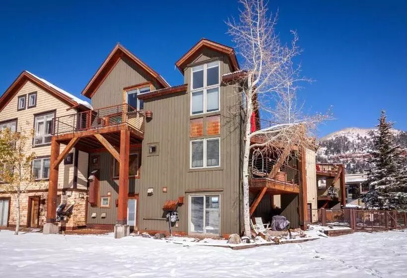 هتل Double Diamond Ski In/ski Out Chalet