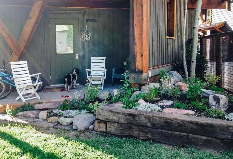 هتل Double Diamond Ski In/ski Out Chalet