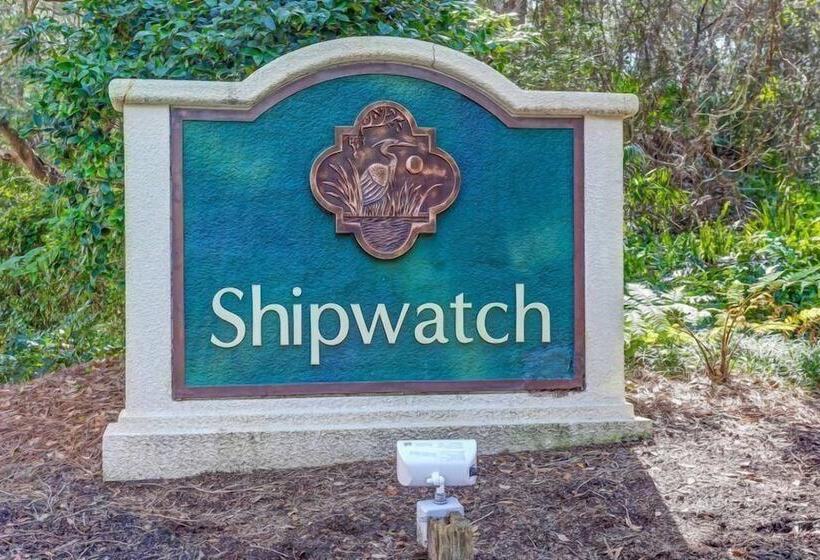 Отель 1312 Ship Watch