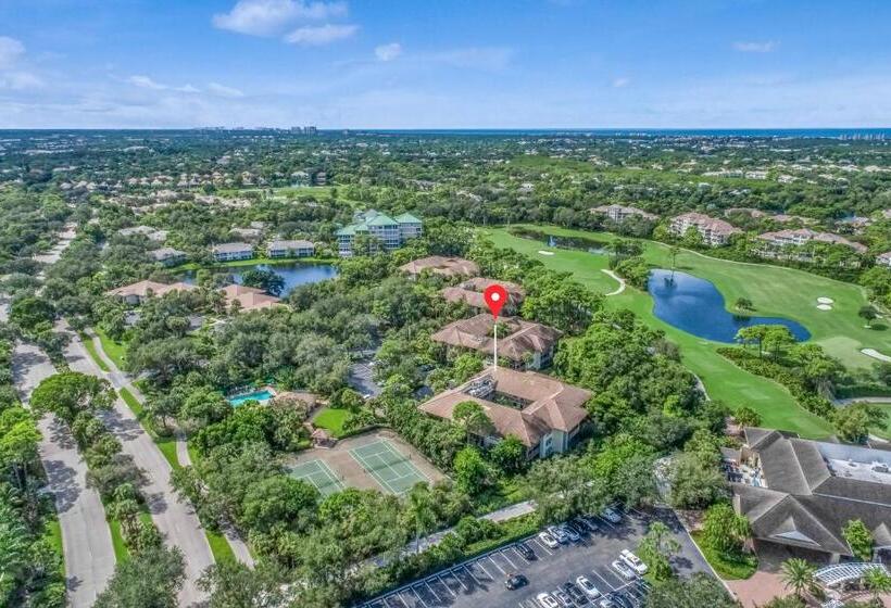 Отель Bonita Bay Escape