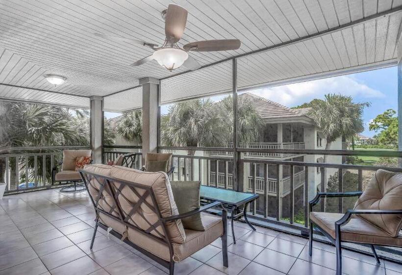 Отель Bonita Bay Escape