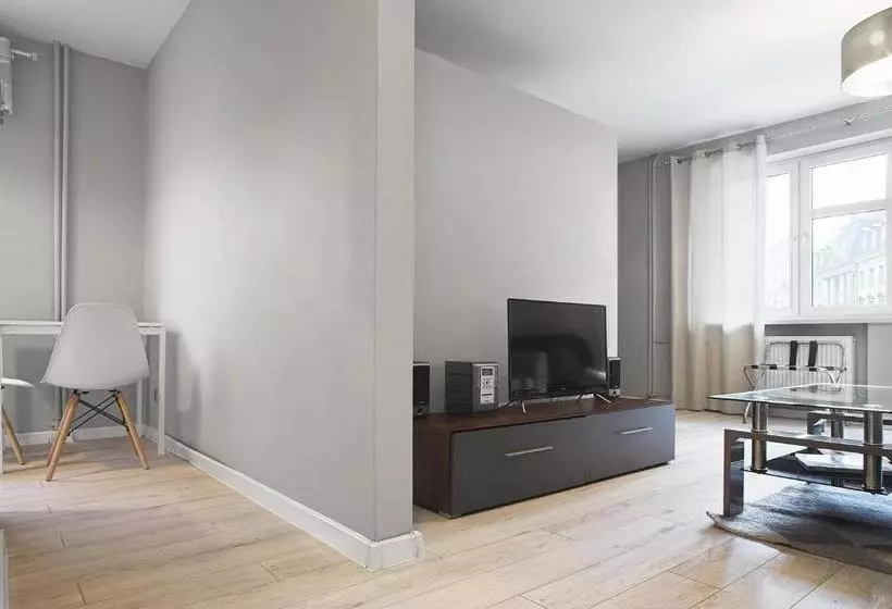 24w Apartments Old Town