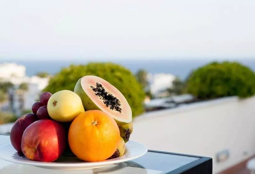 Apartamentos Guadalpin Boutique