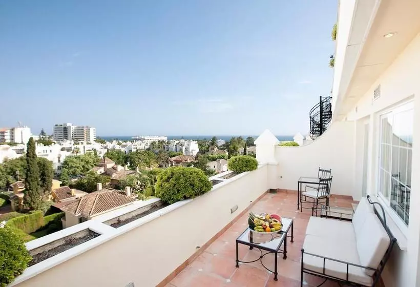 Apartamentos Guadalpin Boutique