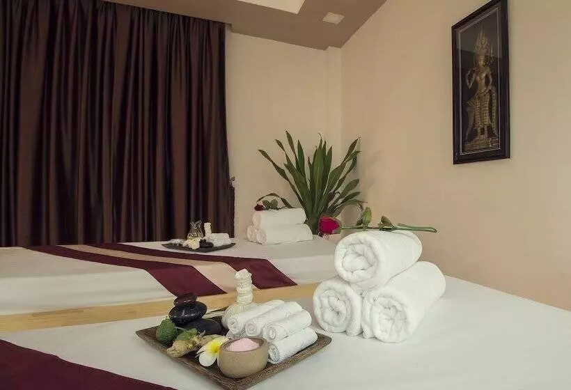 Отель Anik Boutique