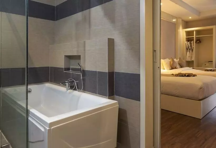 Отель Anik Boutique