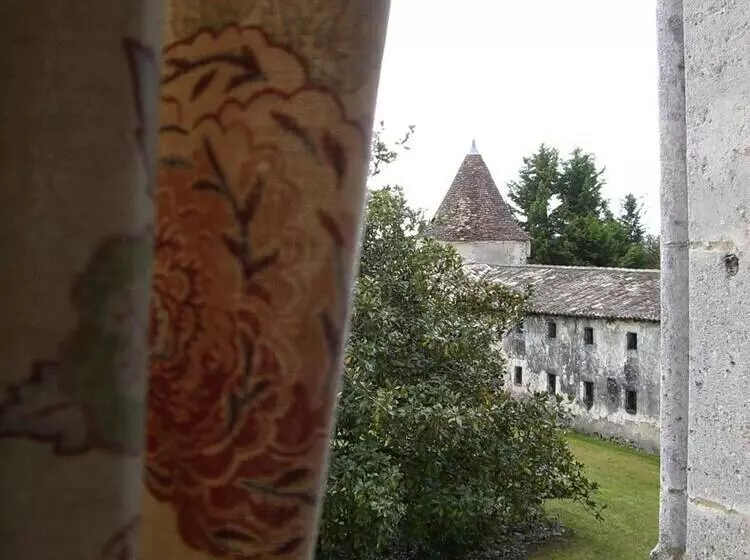Hotelli Château Des Salles