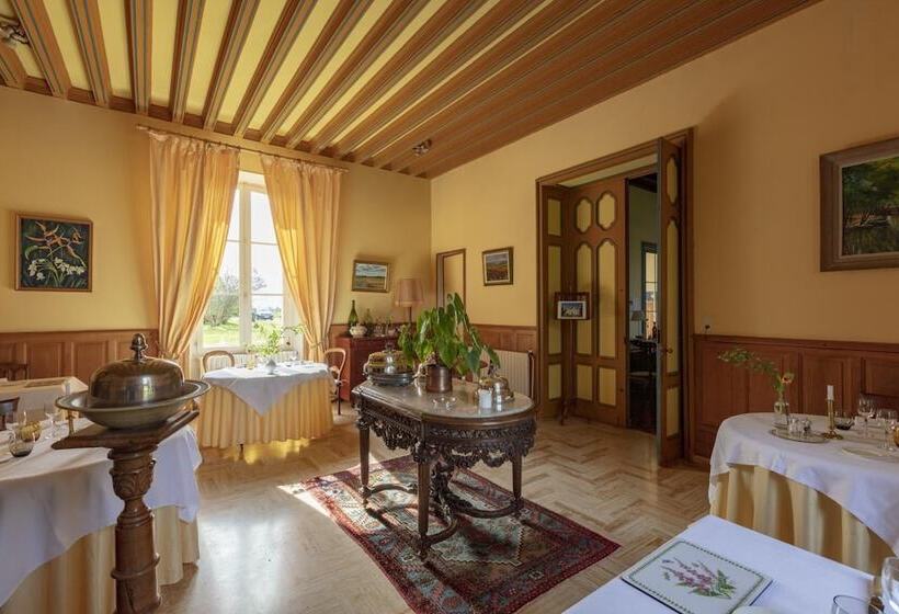 בית מלון כפרי Château Des Salles