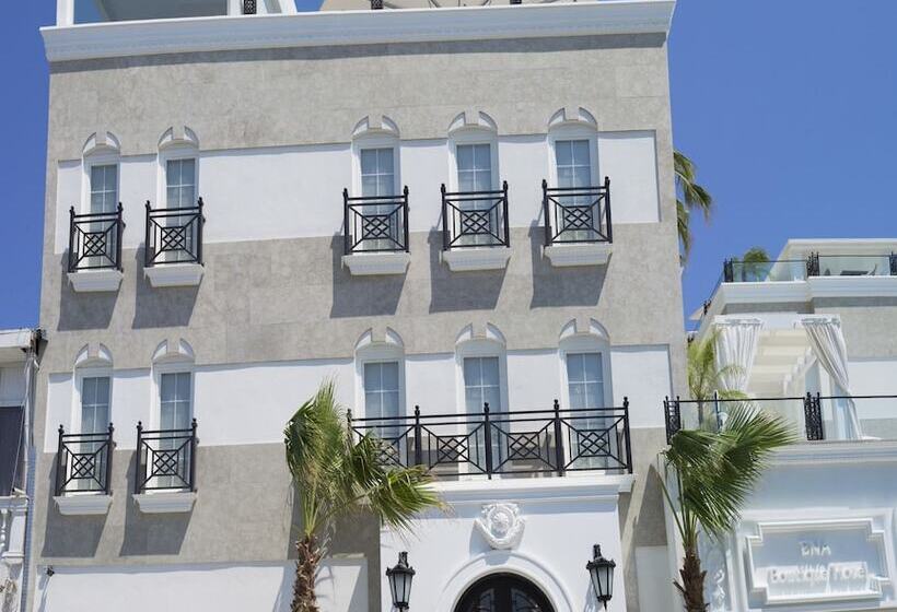 Ena Boutique Hotel & Residences