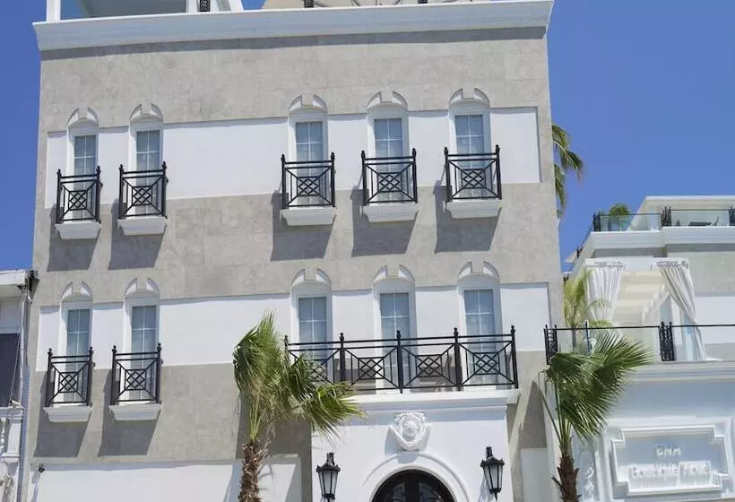 Ena Boutique Hotel & Residences