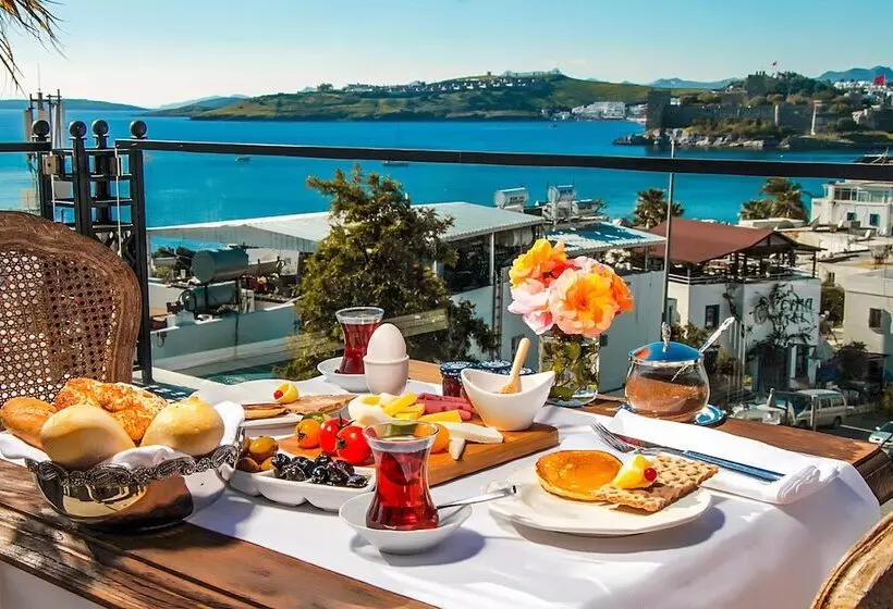 Ena Boutique Hotel & Residences