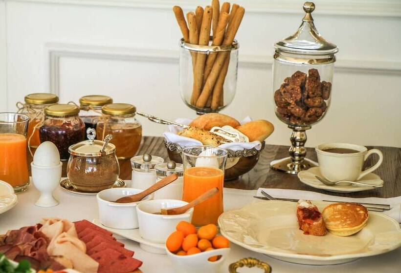 Ena Boutique Hotel & Residences