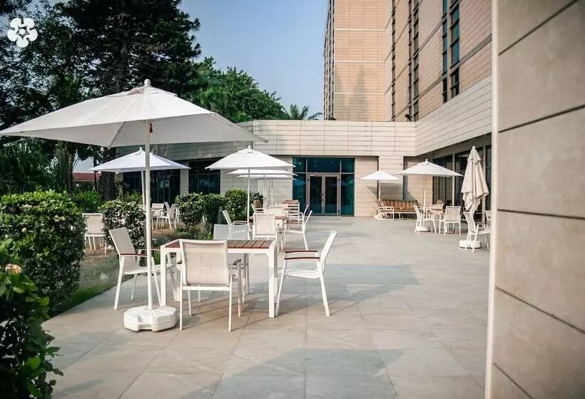 هتل Grand Lancaster Brazzaville
