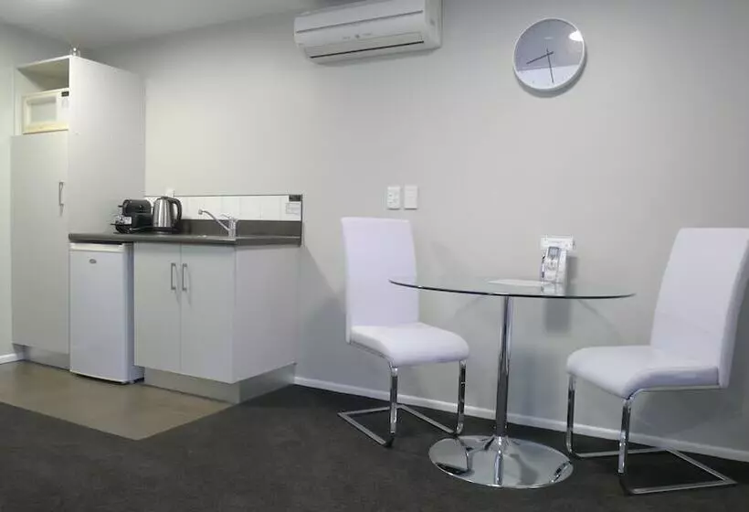 בית מלון כפרי Lugano Motor Lodge