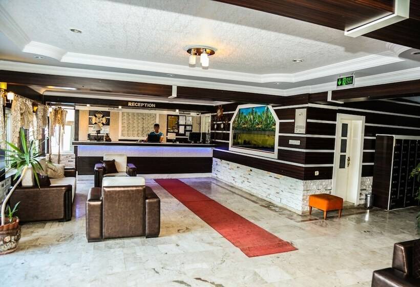 בית מלון כפרי More