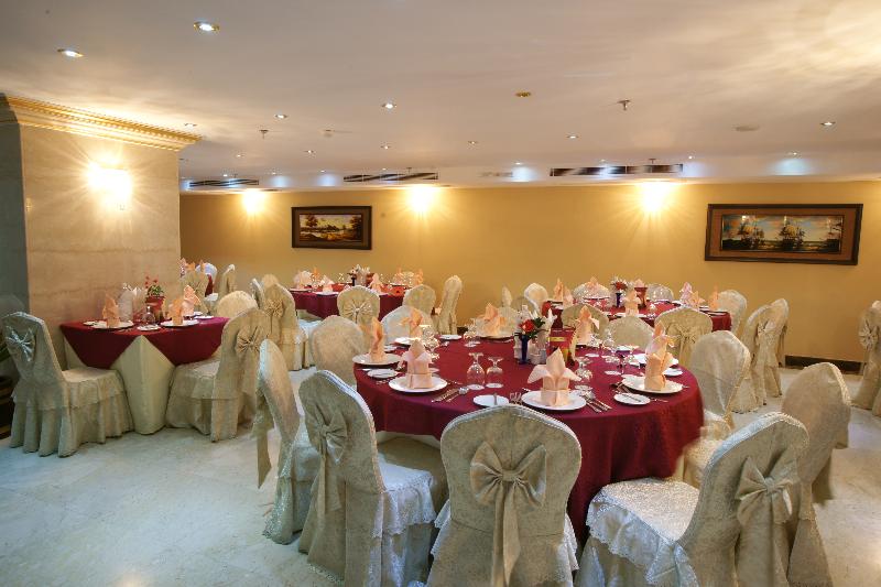 ホテル Roshan Al Azhar