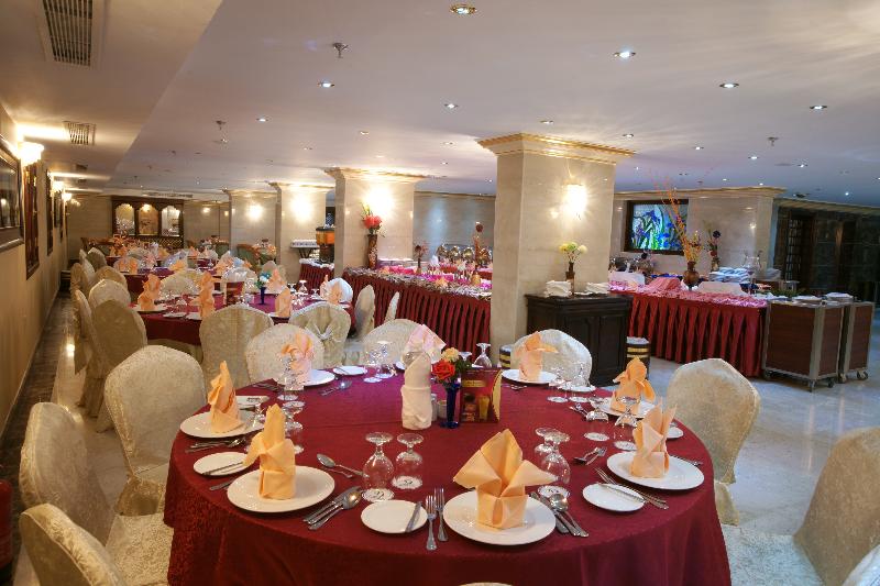 ホテル Roshan Al Azhar