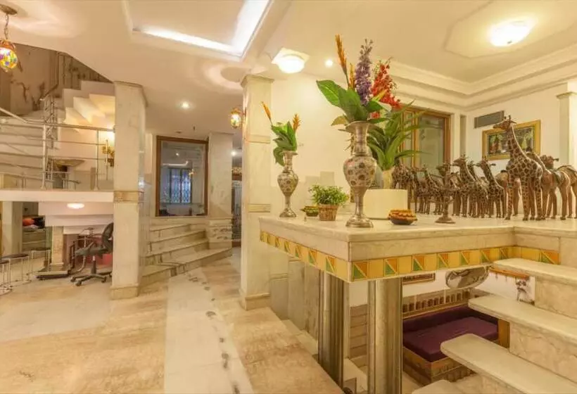 هتل The Natraj Yes Please New Delhi