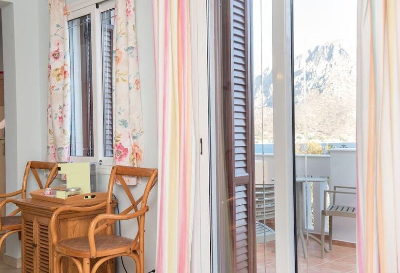 Myrties Boutique Aparments