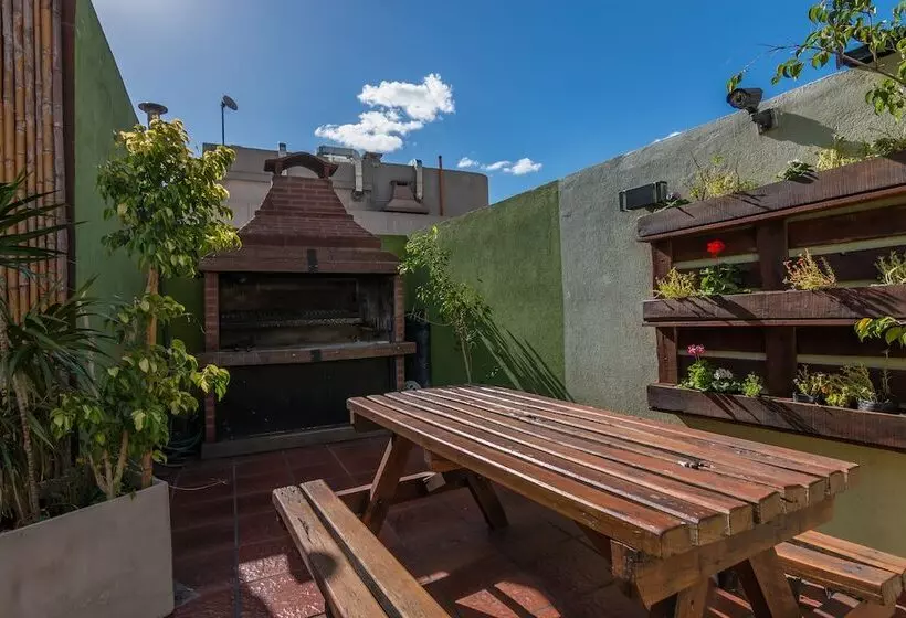 Shoshana Hotel Boutique