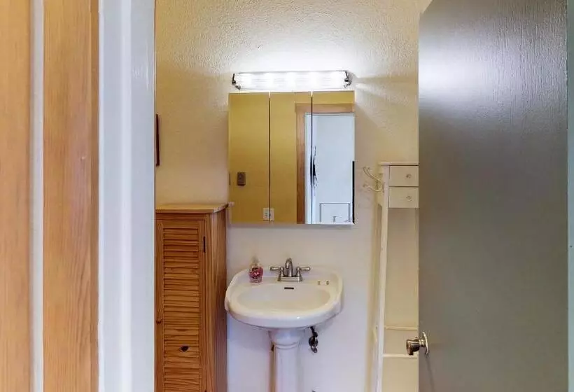 ホテル Cozy Crystal Mountain Condo