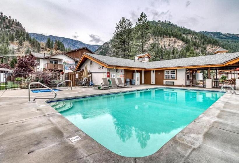 فندق Icicle Village Resort 402: Juniper Studio