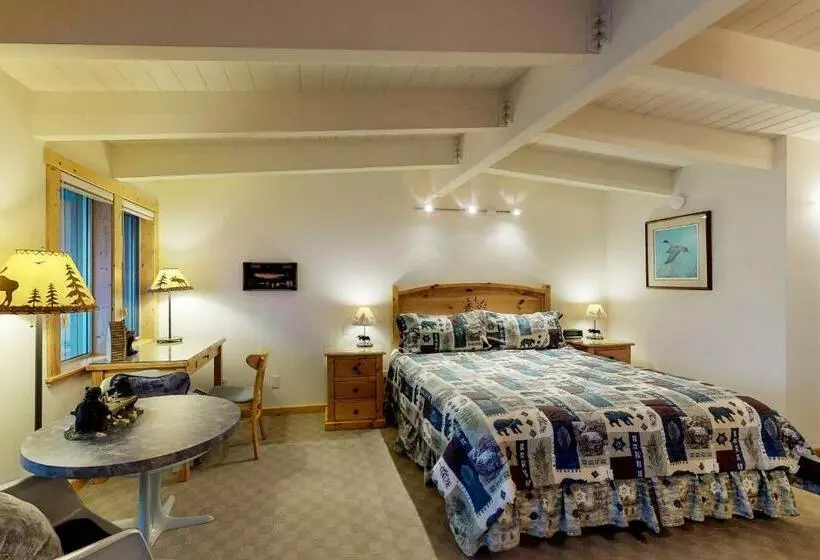 ホテル Many Springs Lakefront Condo #221