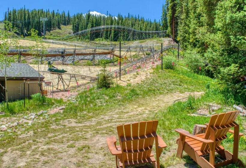 هتل Copper Springs 215