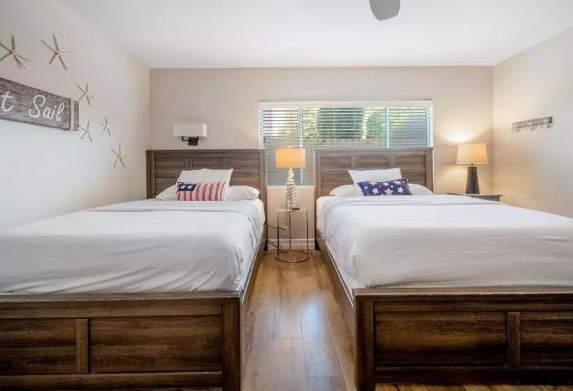 Hotelli Hideaway Unit D