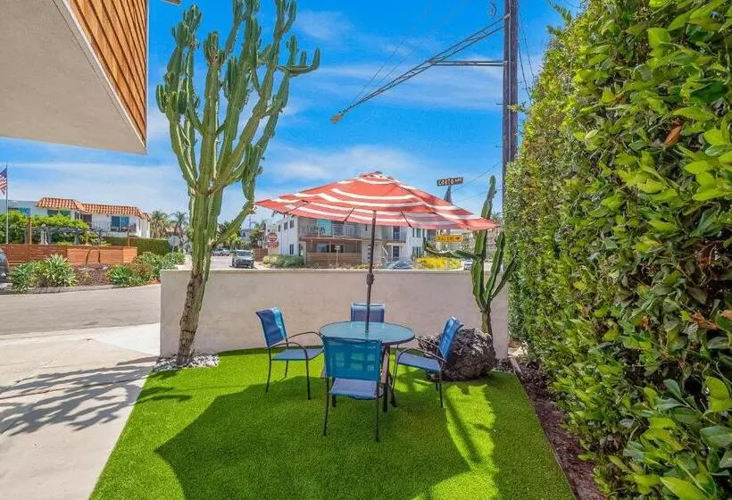 Hotelli Hideaway Unit D