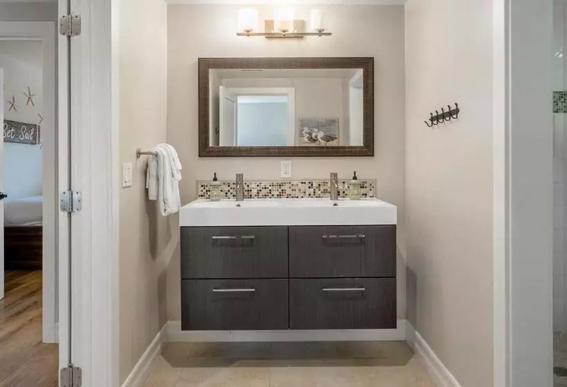 Hotelli Hideaway Unit D