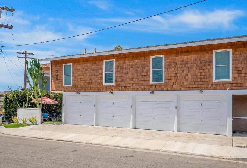 هتل Hideaway Unit D