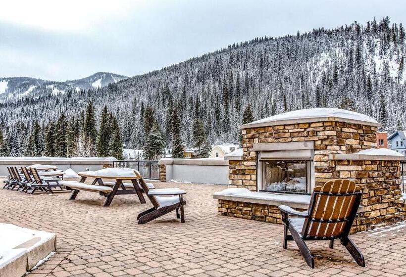 בית מלון כפרי Fraser Crossing 3404