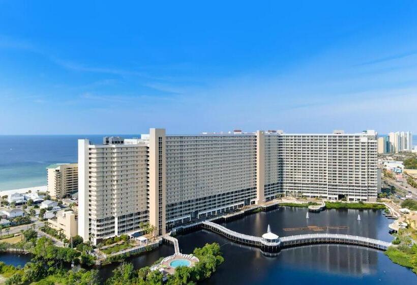 هتل Laketown Wharf 135