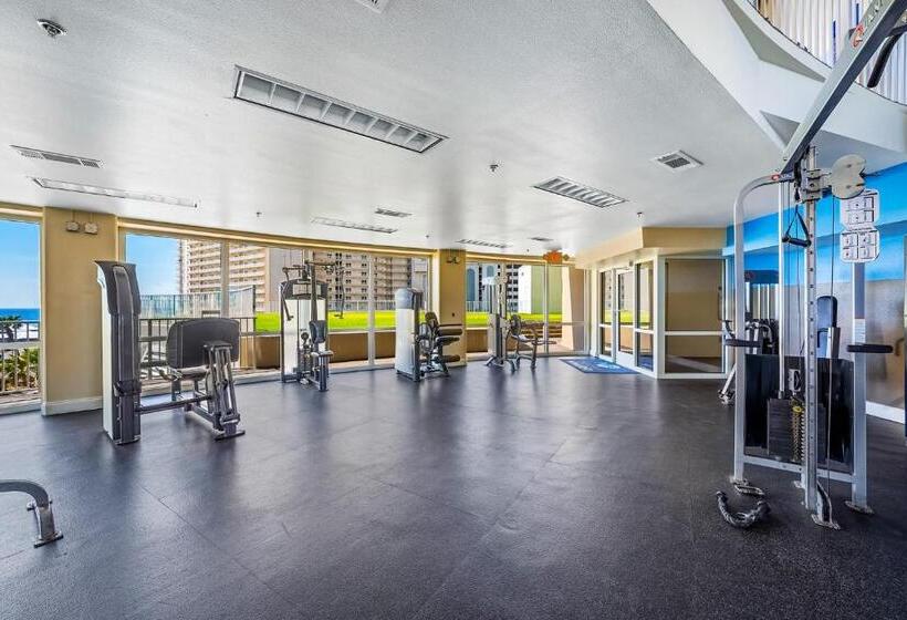 هتل Laketown Wharf 135