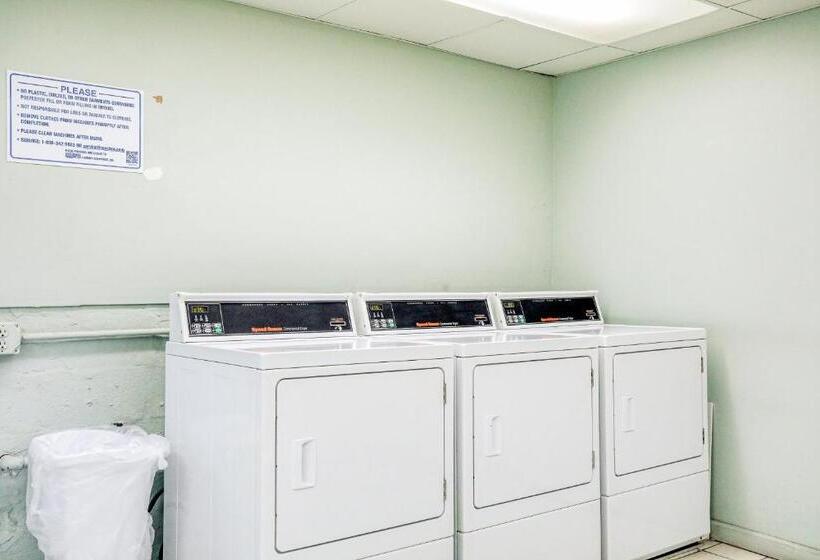 هتل Ocean Front Oasis