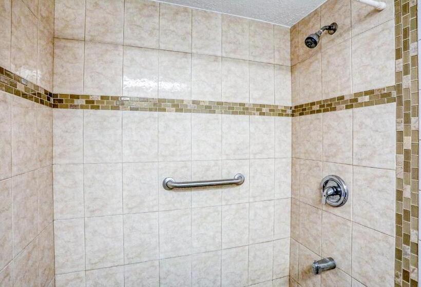 هتل Ocean Front Oasis