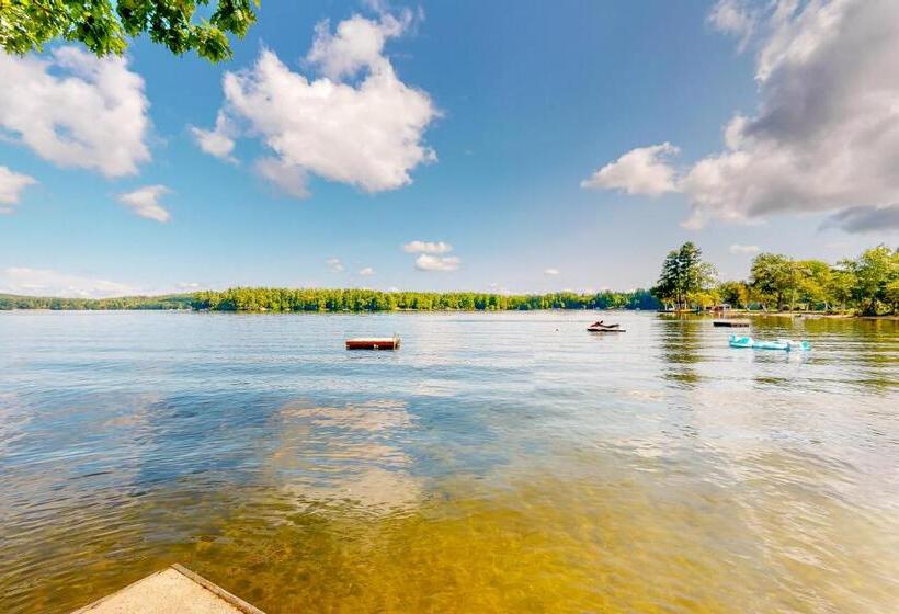 Отель Lenas  Lakeside Cabin