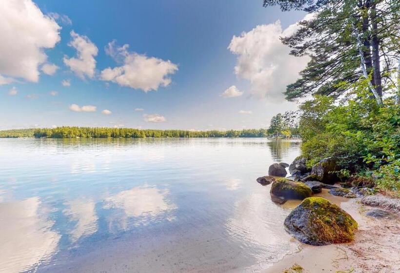 Отель Lenas  Lakeside Cabin