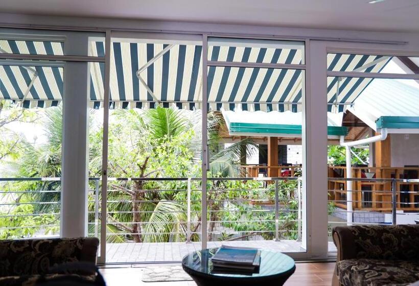 پانسیون Palm Residence