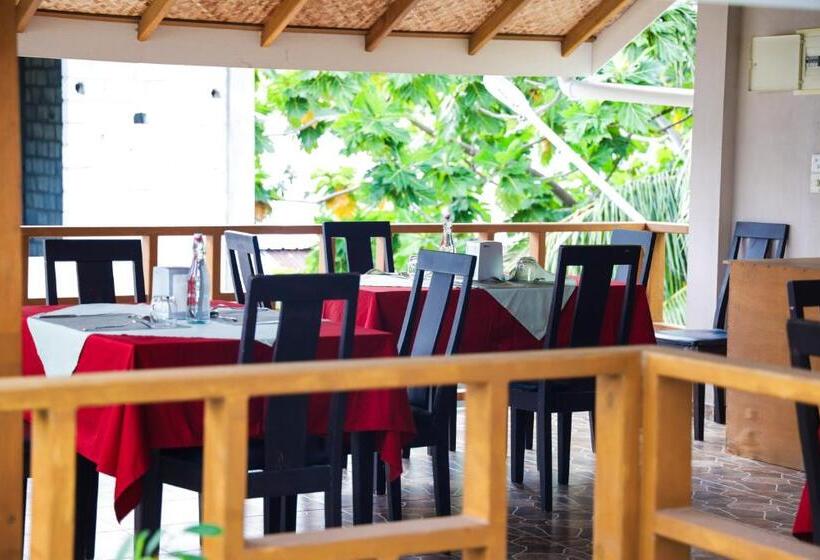 پانسیون Palm Residence