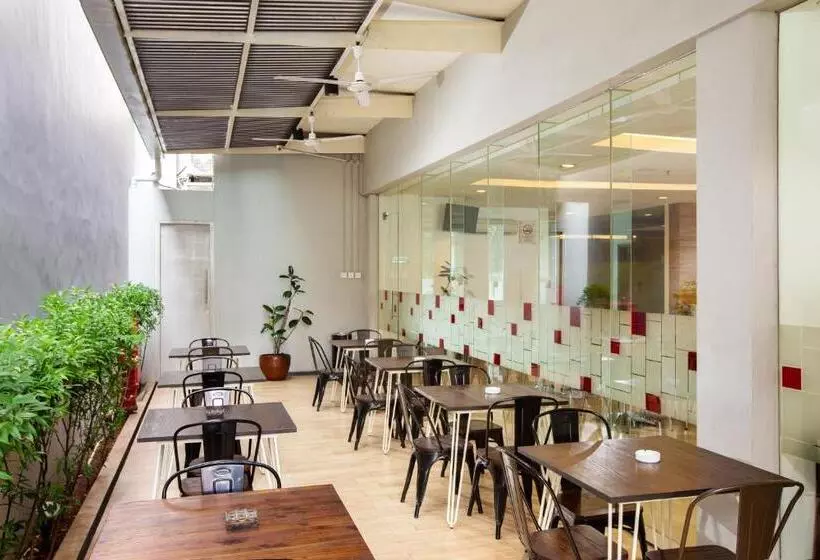 Amaris Hotel Pancoran