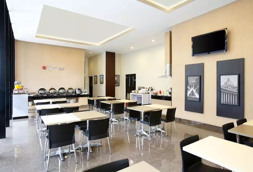 Amaris Hotel Pasar Baru