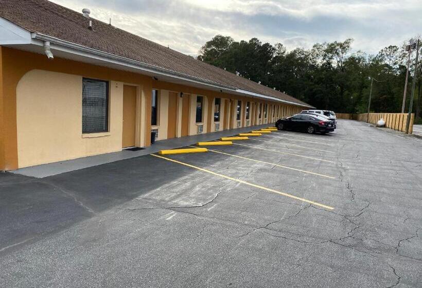 فندق Deluxe Inn Hardeeville