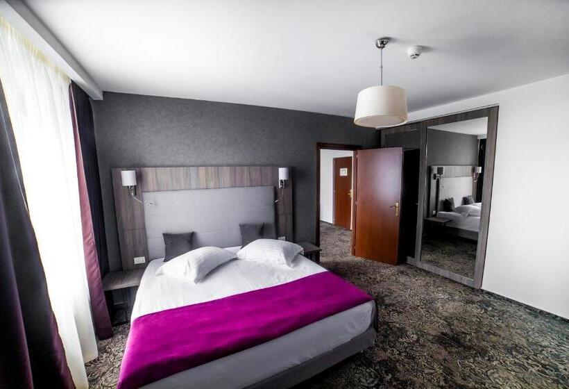 בית מלון כפרי Europeca